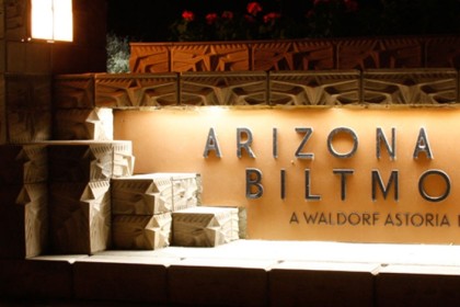 North Star Outdoor Lighting in Scottsdale Arizona showing lighting on Arizona Biltmore sign