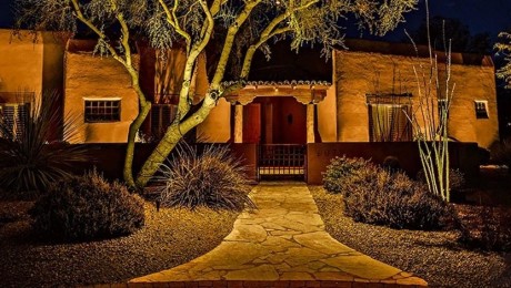 North Star Outdoor Lighting in Scottsdale Arizona showing uplighting on front yard of home